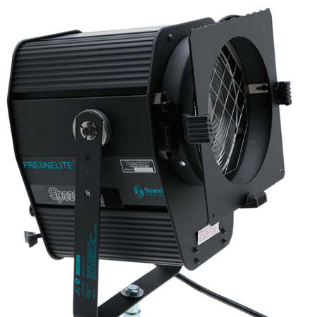 Speedotron 8" Fresnel Spot Light with Adapter Power Cord #12310