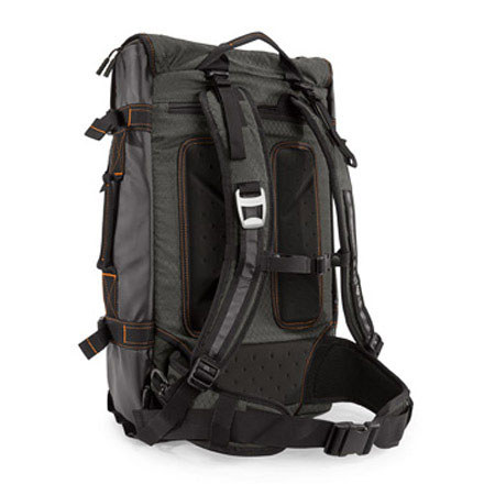Timbuk2 Aviator Travel Backpack, Medium, Black Farp/Ripstop Carbon Ripstop