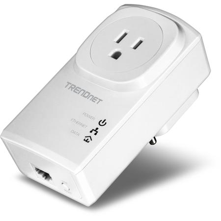 TRENDnet TPL-407E2K Powerline 500 AV Nano Adapter Kit with Built-In Outlet