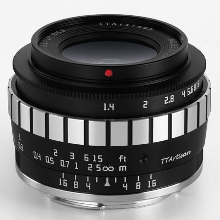 TTArtisan 23mm f1.4C (ソニーEマウント用）新品同様 TTArtisan 23mm f/1.4 Lens for Sony E, Black/Silver A35BS-E - Adorama