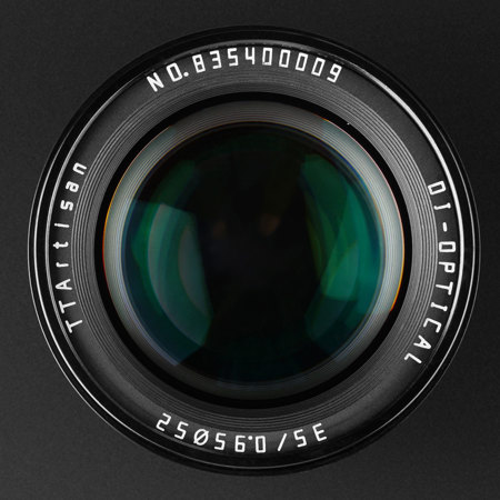 TTArtisan 35mm f/0.95 Lens for Sony E, Black & Silver C35095 TTArtisan 35mm f/0.95 Lens for Sony E, Black & Silver C35095