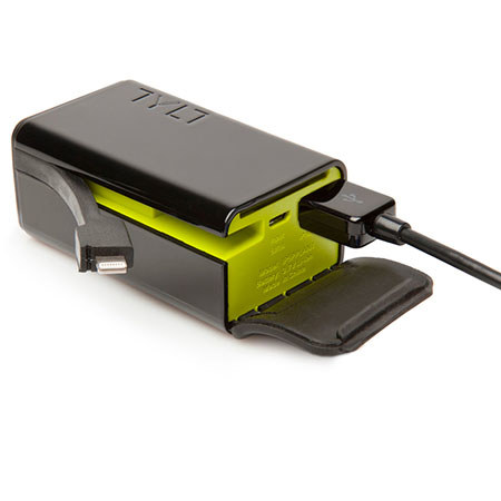 Tylt Powerplant Battery Pack with Lightning Connector