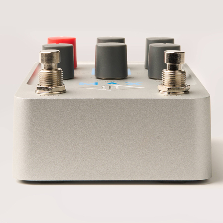 【UAFX】 Max Preamp & Dual Compressor Universal Audio UAFX Max Preamp & Dual Comp. – United States
