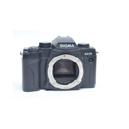 Sigma SA-7N 35mm SLR Camera