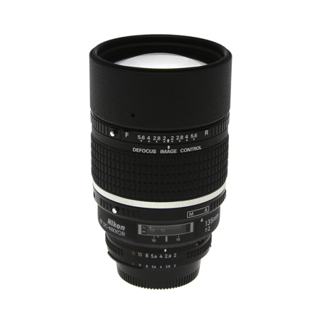 Nikon 135mm f/2 DC Autofocus Lens