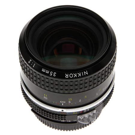Nikon 35mm f/2 AI Lens