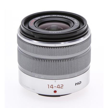 Panasonic 14-42/3.5-5.6 Micro 4/3 Silver Lens.