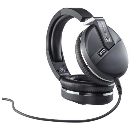 Ultrasone Performance 840 Closed-Back Headphones with In-Line Mic, Mylar Drivers