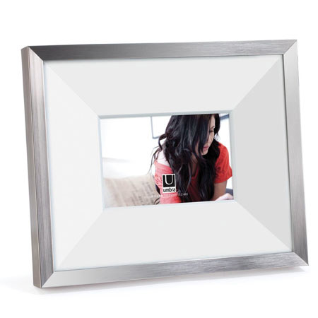 Umbra Madison, Molded Photo Frame for a 4x6" Picture, Color: Nickel / White.