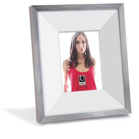 Umbra Madison, Molded Photo Frame for a 5x7" Picture, Color: Nickel / White.