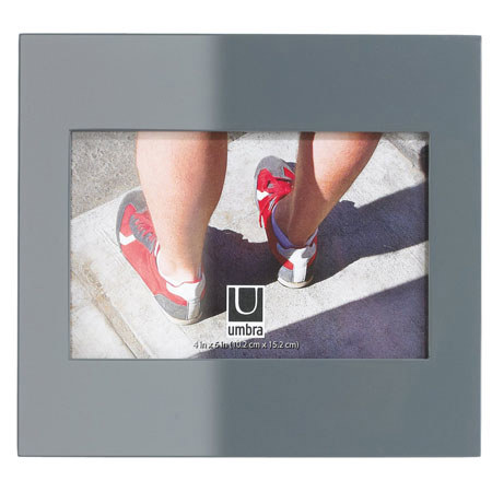 Umbra Simple Desktop Wood Frame with Glass for 5x7" Photograph, Charcoal