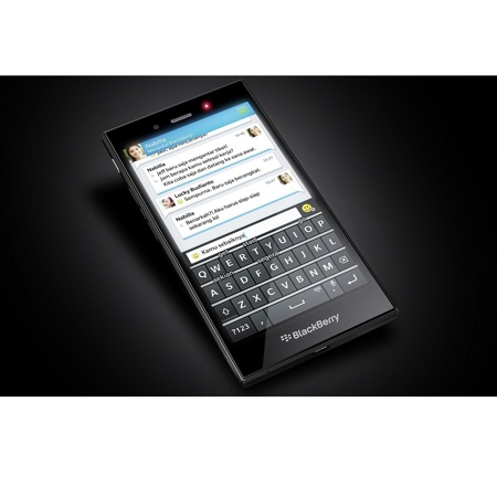 Blackberry Z3 STJ100-2 8GB Smartphone, GSM/4G LTE, Unlocked, Black