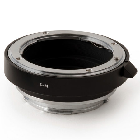 Urth Nikon F Lens Mount to Leica M Camera Mount Adapter