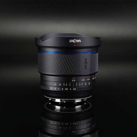Obiettivo Venus Laowa 10mm F/4 – Ultra Grandangolare Per Canon RF (APS-C), Messa A Fuoco Manuale, Pancake, 130g, Con 4 Elementi ED