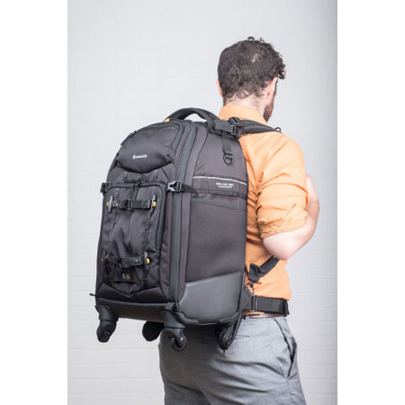 Vanguard alta fly 55t roller bag outlet