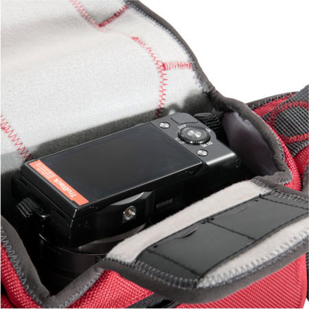 Vanguard Nivelo 15 DSLR Bag, Red