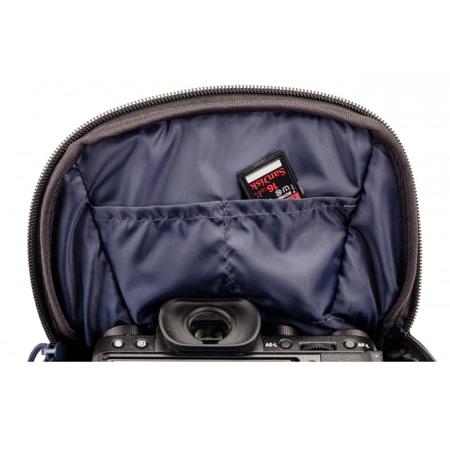 Vanguard VESTA Strive 15 Shoulder Bag