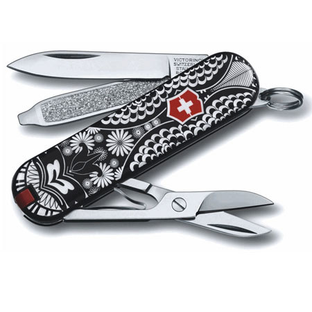 Victorinox Swiss Army Classic SD Pocket Knife, White Shadow