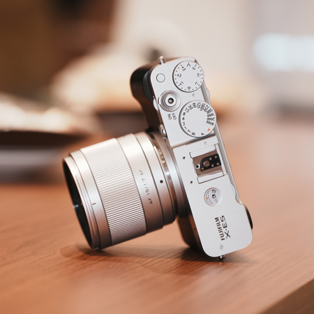 パイロゲン　ファビット15本 Viltrox AF 15mm f/1.7 Air Lens for Fujifilm X, Silver AF 15/1.7 XF