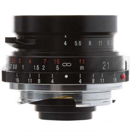 Voigtlander Color-Skopar 21mm f/4.0 Pancake Lens with Leica M Mount Black Bundle
