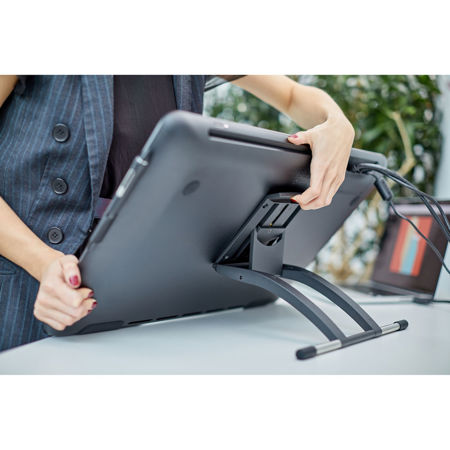 Wacom Cintiq 22 Full HD Creative Pen Display DTK2260K0A Wacom Cintiq 22 Full HD Creative Pen Display DTK2260K0A