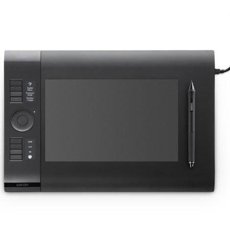 Wacom Intuos4 Medium Tablet with Grip Pen, Mouse & Software, Black
