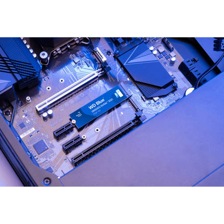 WD Blue SN5000 NVMe PCIe Gen4 x4 M.2 Internal SSD