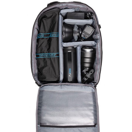 Westcott FJ200 Strobe 1-Light Backpack Kit with Rapid Box Switch Octa-S