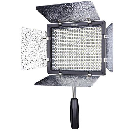 Yongnuo YN-300CLED 5500K On-Camera Light