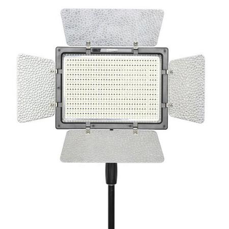 Yongnuo YN-900 3200-5500K Pro LED Video Light for Camera or Camcorder