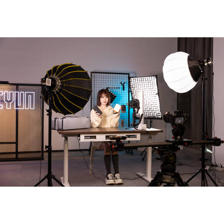 Zhiyun MOLUS G60 60W Bi-Color Pocket COB LED Light Combo Kit