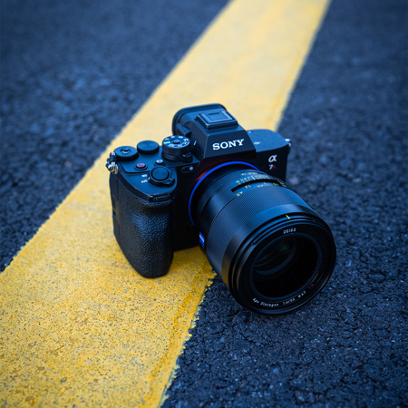 Zeiss Otus ML 50mm f/1.4 Lens for Sony E 000000-2693-730
