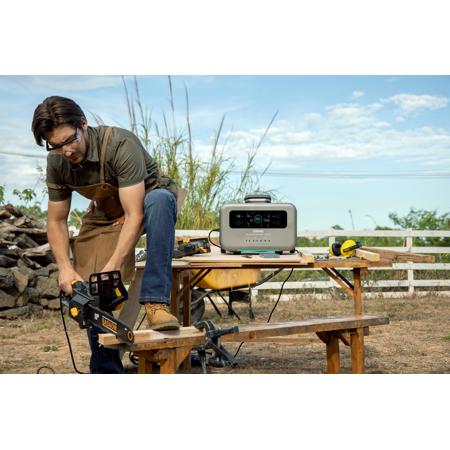 Zendure SuperBase Pro 2000 2096Wh Portable Power Station ZDSBP2000