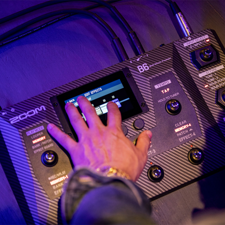 ベース ZOOM B6 Bass Multi-Effects Processor Amazon.com: Zoom B6 Bass Multi-Effects Processor with 4 DI