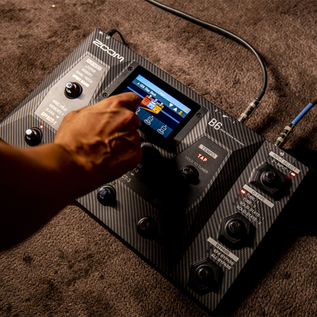 Zoom B6 Multi-Effects Processor for Electric Bass Guitar ZB6