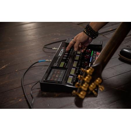 Zoom G11 Multi-Effects Processor Pedal Board for Guitarist ZG11