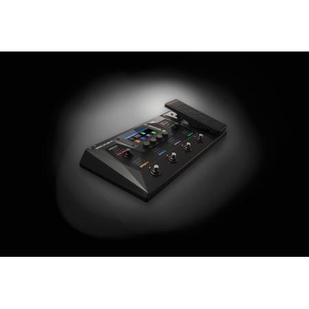 Zoom G6 Multi-Effects Processor with FP02M Expression Pedal for