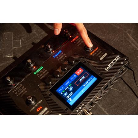 Zoom G6 Multi-Effects Processor with FP02M Expression Pedal for