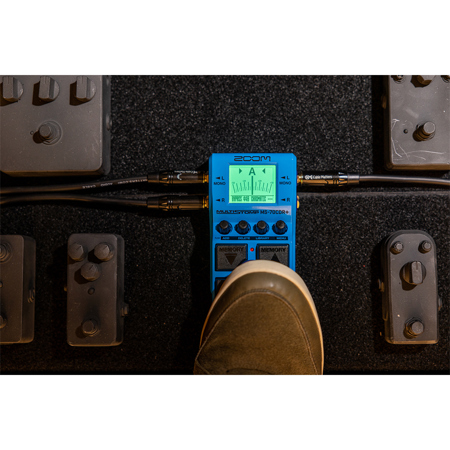 ZOOM MS-70CDR+ ワイヤレスMIDIコントローラー付き MS-70CDR+ MultiStomp for Guitarists | Buy Now | ZOOM