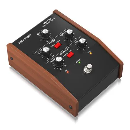 Behringer BM-11M Vintage Analog Low Pass Filter Pedal 0709-ALM86-001