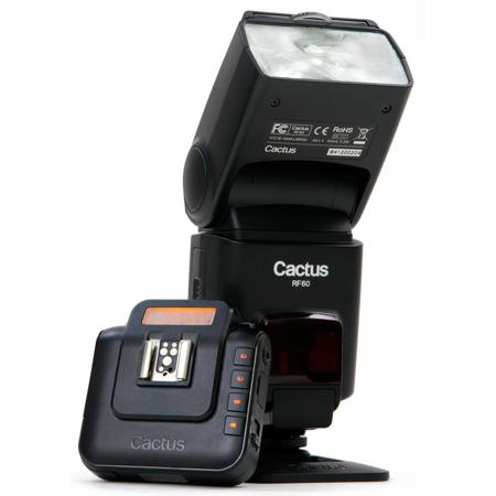 Cactus RF60 Wireless Flash with Built-in Wireless Commander and Receiver - Bundle With Wireless Flash Transceiver V6 Single