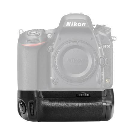 Powerextra MB-D16 Vertical Battery Grip for Nikon D750 DSLR Camera with Infrared Remote Control Compatible with EN-EL15 Battery or 6 PCs AA-Size Batteries Powerextra MB-D16 Vertical Battery Grip for Nikon D750 DSLR Camera with Infrared Remote Control Compatible with EN-EL15 Battery or 6 PCs AA-Size Batteries