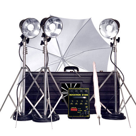 Novatron D1000 - 3 head Kit 1000 W/S Digital Pack with 3 heads, 2 stands, 2 umbrellas, 6101 hard case & sync cord