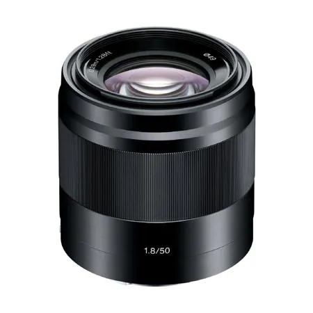 Souta 　Sony e35mm f1.8 Amazon.com : Sony FE 35mm F1.8 Large Aperture Prime Lens