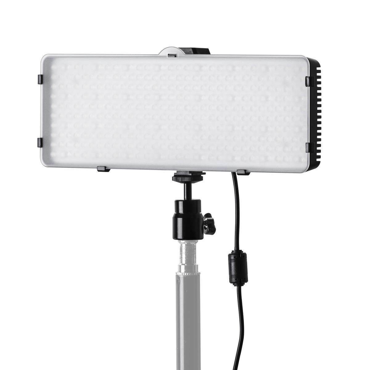 Clar LED 320 RGB Light