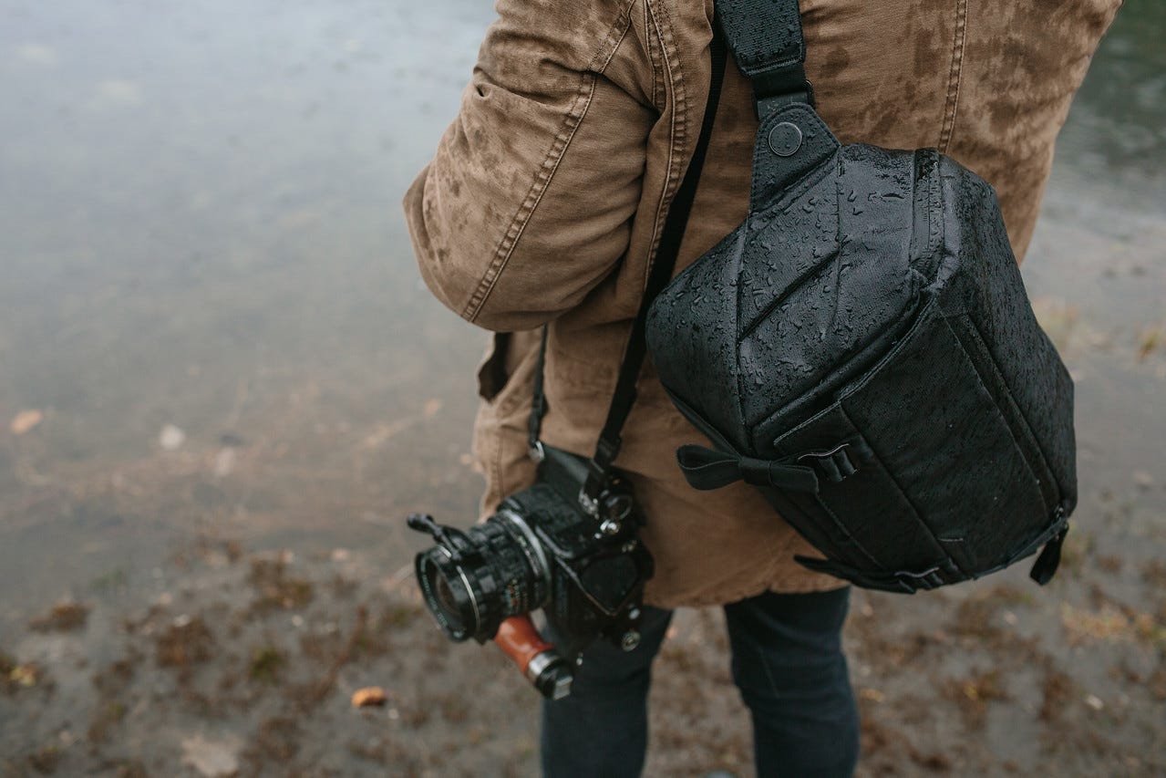 Active Sling Bag Optimized For Light Everyday Carry