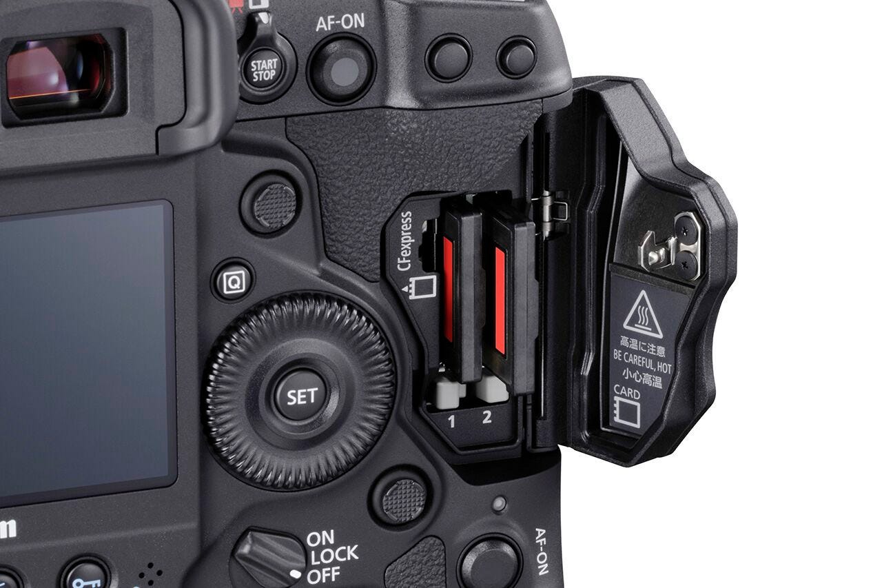 Achieves a Maximum Burst Rate of 1000 images or more (RAW+JPEG) in Continuous Shooting  with Dual CFexpress Card Slots