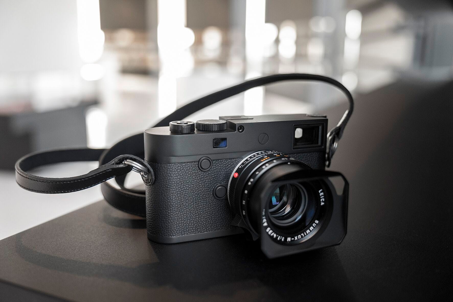 Discover more in black and white.