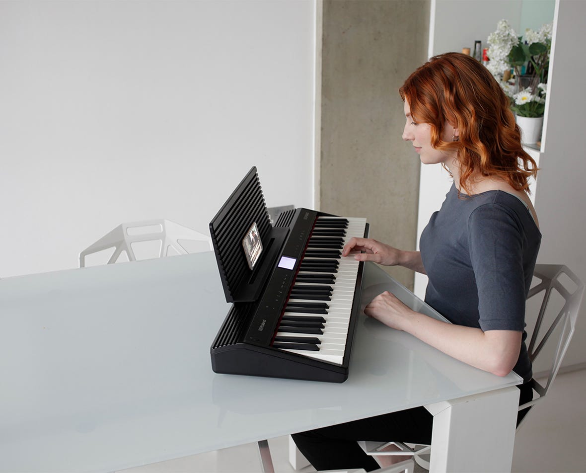 Make Music on the Move with Battery Power and a Wireless Smartphone Connection