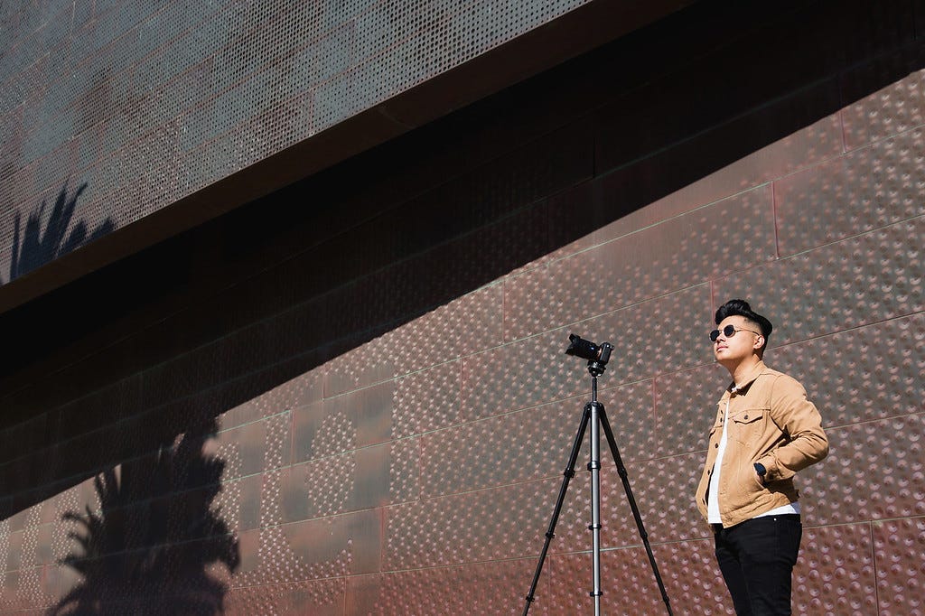 Peak Design Almunium Travel Tripod.